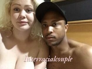 Interracial_couple_