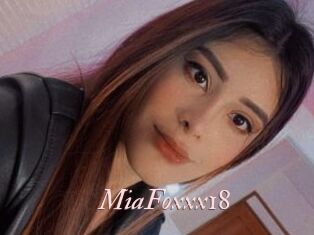 MiaFoxxx18