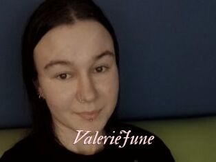 ValerieJune Leukelol